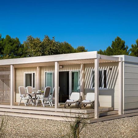 Maistra Camping Valkanela Mobile Homes فونتانا المظهر الخارجي الصورة